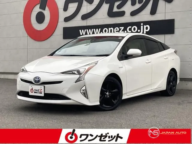 2016 Toyota Prius S Touring Selection