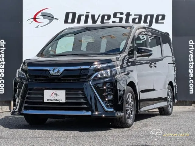 2017 Toyota Voxy ZS Kirameki