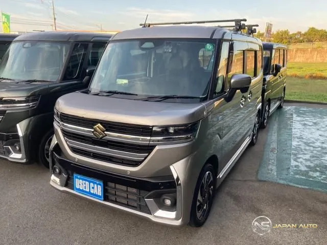 2023 Suzuki Spacia Custom Hybrid XS