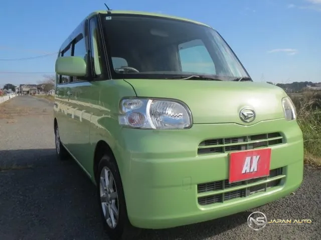 2012 Daihatsu Tanto X
