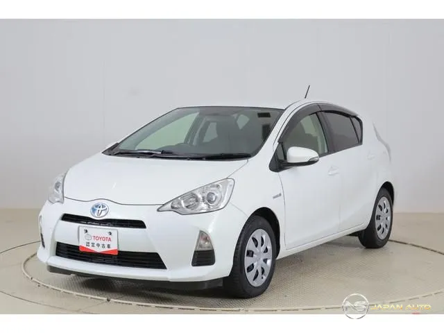 2014 Toyota Aqua G Black Soft Leather Selection