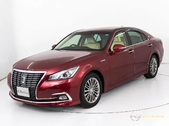 2016 Toyota Crown Hybrid Royal Saloon G