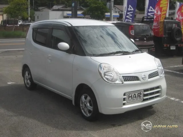 2010 Nissan Moco E Chocolatier