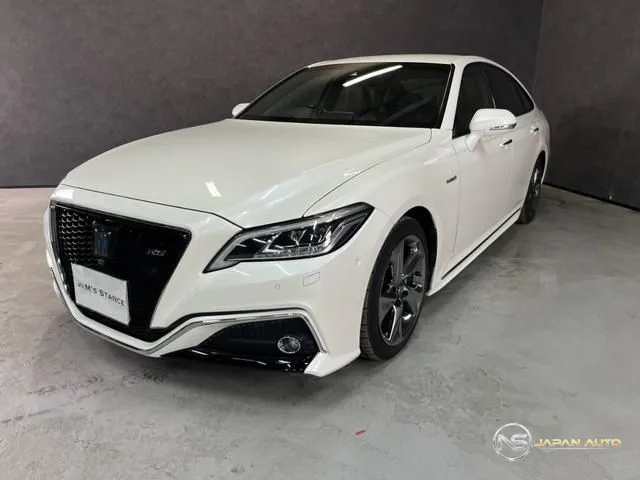 2018 Toyota Crown Hybrid RS Advance