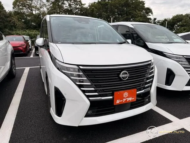 2026 Nissan Serena Highway Star V