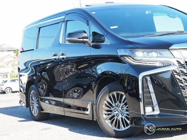 2023 Toyota Alphard Hybrid Executive Lounge S
