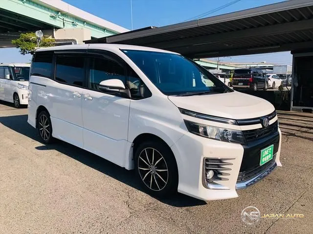 2014 Toyota Voxy ZS