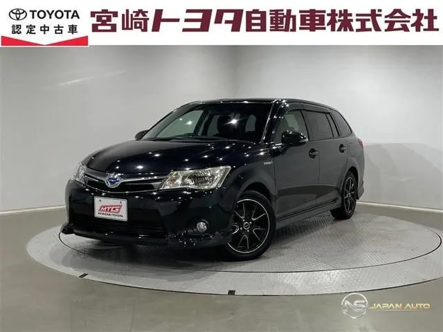 2014 Toyota Corolla Fielder Hybrid G