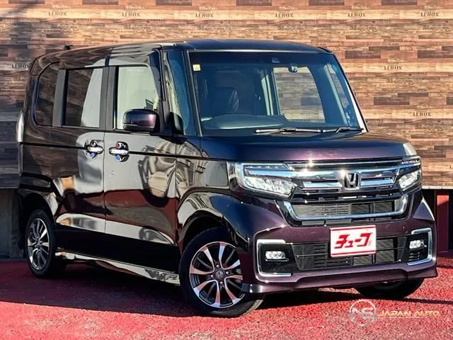 2023 Honda N-Box Custom L