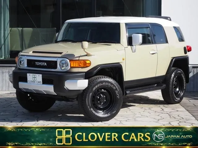 2013 Toyota FJ Cruiser Offroad Package