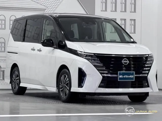 2023 Nissan Serena Highway Star V