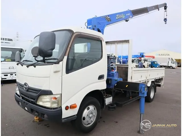 2012 Hino Dutro