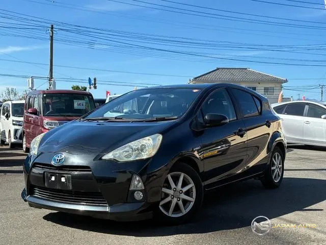 2012 Toyota Aqua G