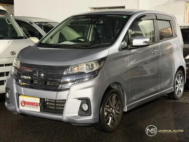 2017 Nissan Dayz, photo 1 of 3