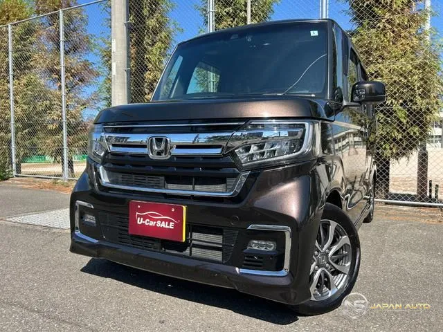 2022 Honda N-Box Custom, photo 1 of 20