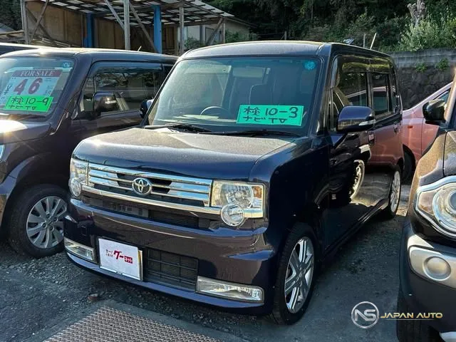 2015 Toyota Pixis Space Custom RS