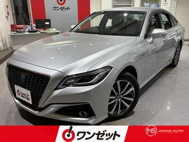 2019 Toyota Crown Hybrid S C Package Four