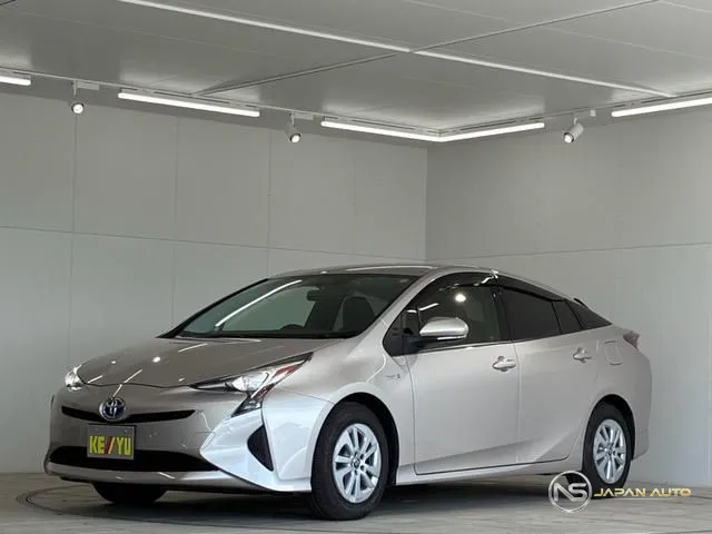 2016 Toyota Prius S