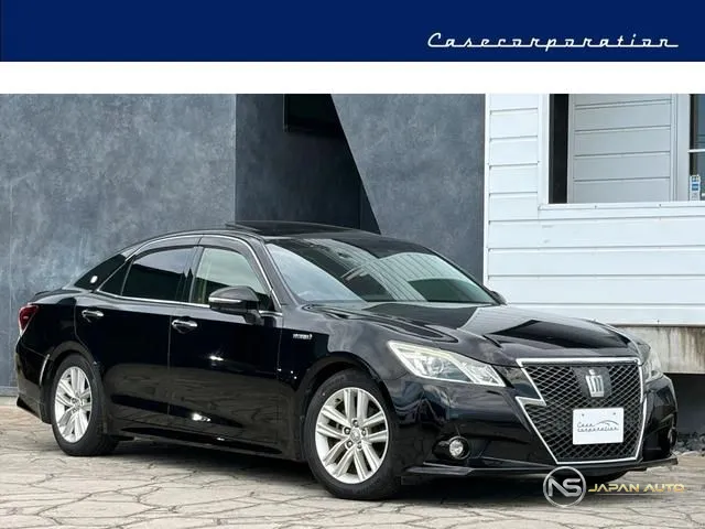 2013 Toyota Crown Hybrid Athlete S