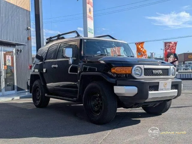 2013 Toyota FJ Cruiser Offroad Package