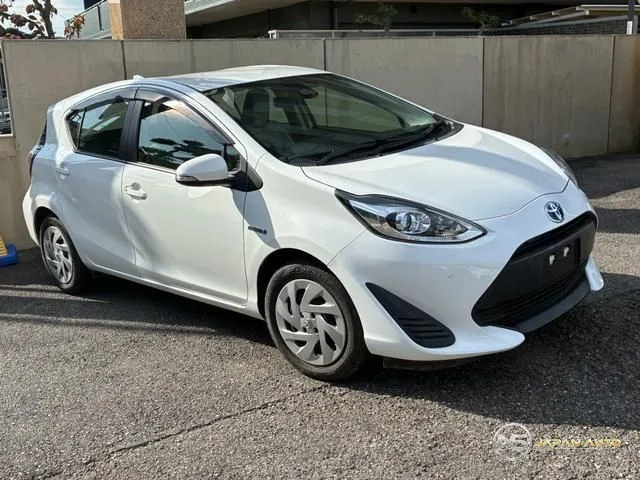 2019 Toyota Aqua L