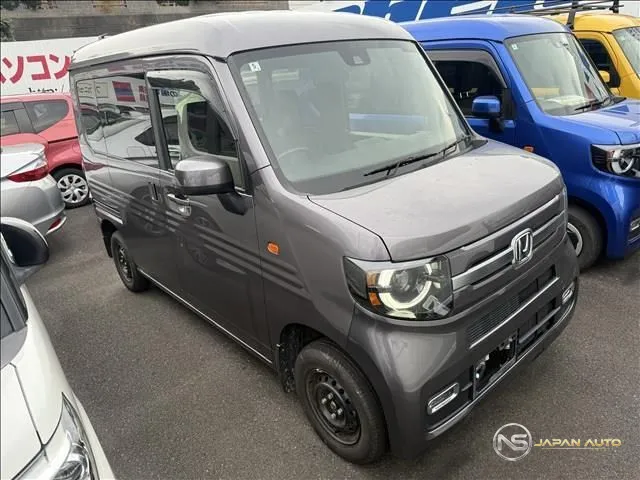2023 Honda N-Van Plus Style Fun