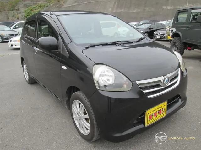 2013 Daihatsu Mira e:S X