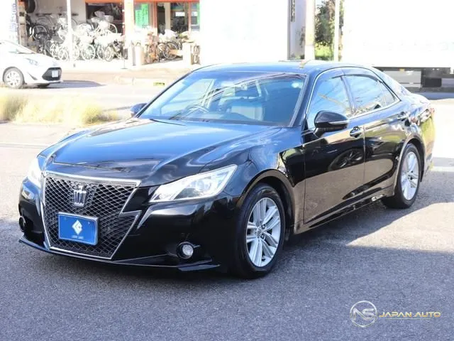 2013 Toyota Crown Athlete S
