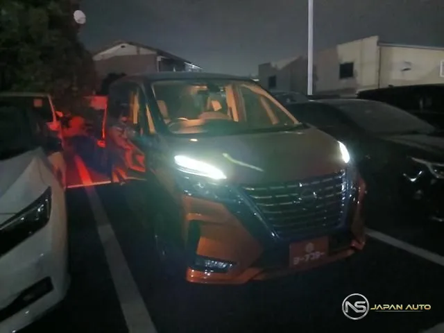 2021 Nissan Serena E-Power Highway Star V