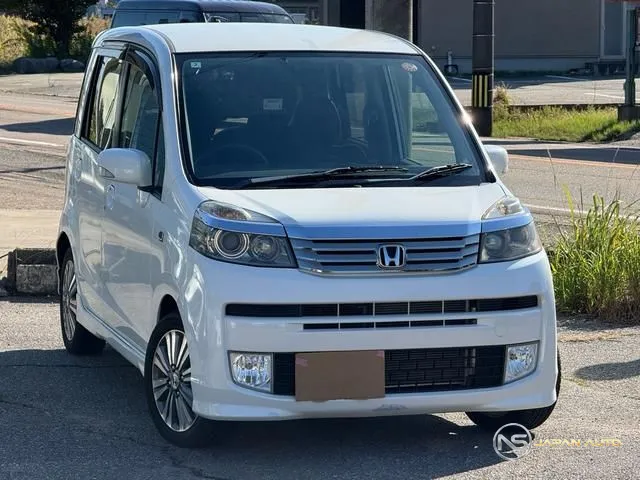 2012 Honda Life Diva