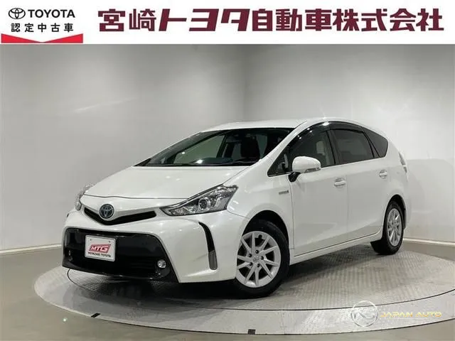 2015 Toyota Prius Alpha G