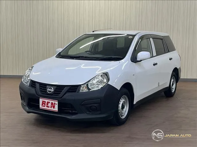2022 Nissan AD VE