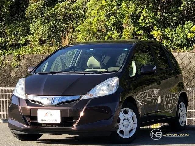 2011 Honda Fit Hybrid, photo 1 of 20