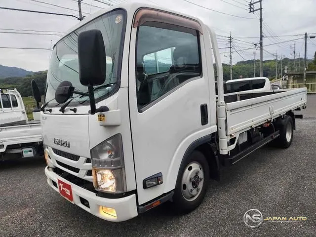 2016 Isuzu Elf Truck