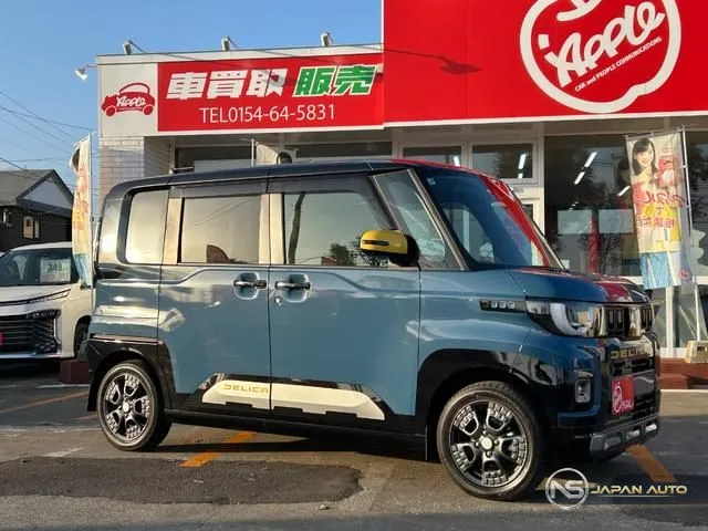 2025 Mitsubishi Delica Mini T Premium Delimaru Package