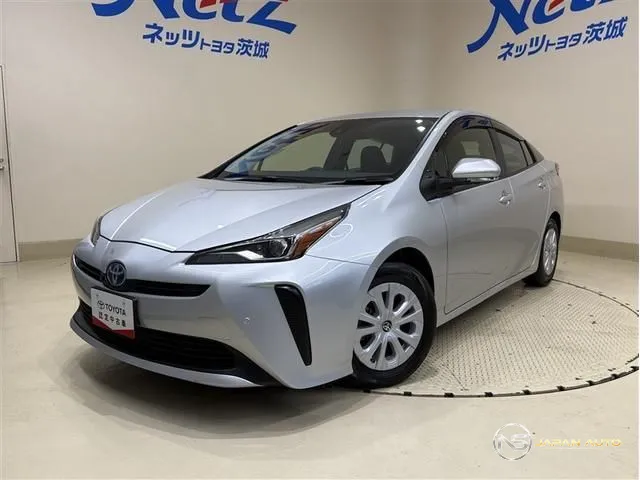 2021 Toyota Prius, photo 1 of 20