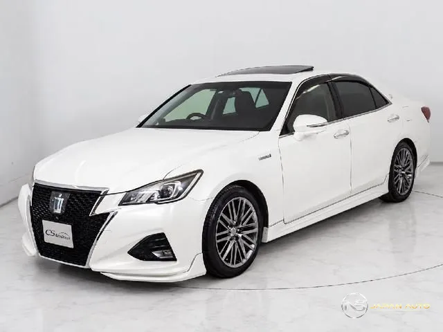 2015 Toyota Crown Hybrid Athlete S