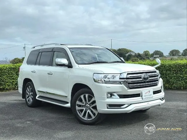 2017 Toyota Land Cruiser ZX