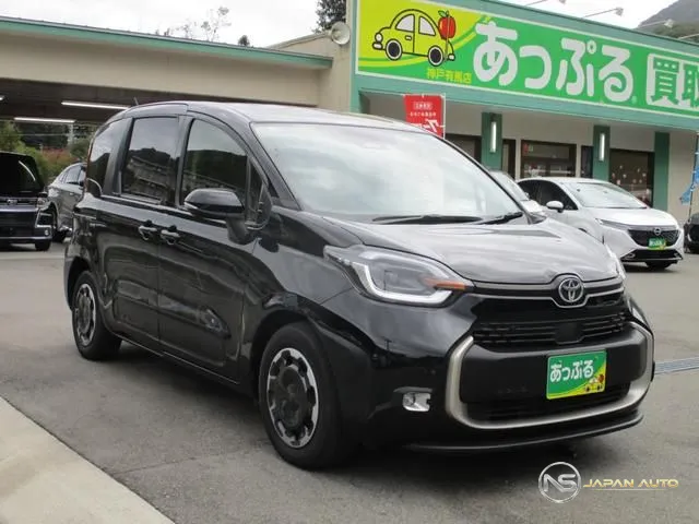 2023 Toyota Sienta Z