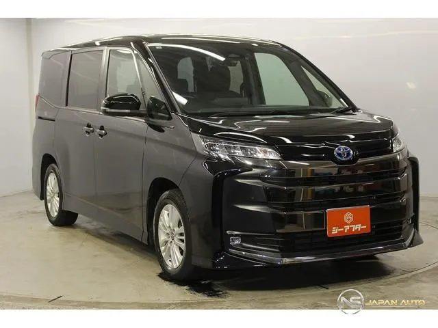 2025 Toyota Noah, photo 1 of 20