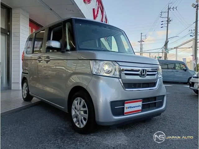2021 Honda N-Box, photo 1 of 20