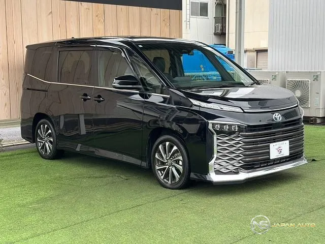2023 Toyota Voxy Hybrid S-Z