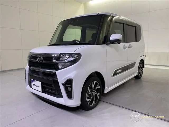 2021 Daihatsu Tanto Custom X Selection