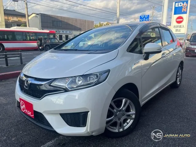 2016 Honda Fit Hybrid, photo 1 of 20