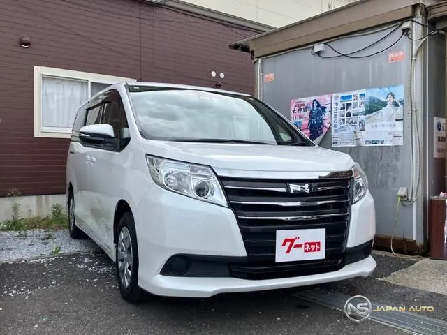 2016 Toyota Noah X Delight Plus
