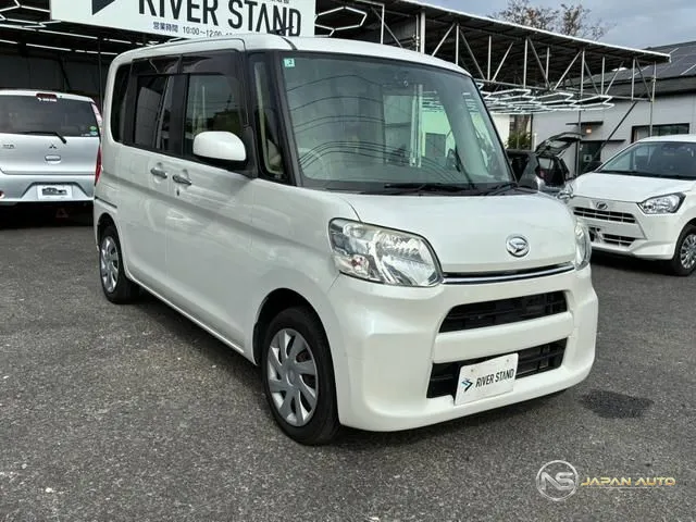 2015 Daihatsu Tanto Welcome Seat
