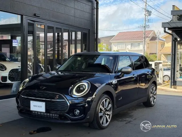 2023 MINI Mini Cooper S Clubman ALL4 Classic Trim