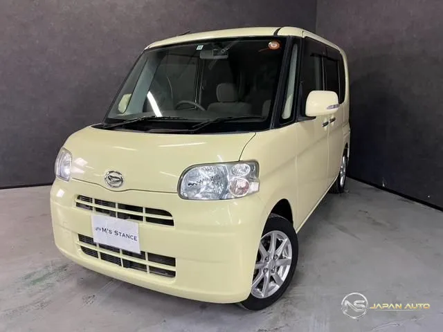 2011 Daihatsu Tanto, photo 1 of 20