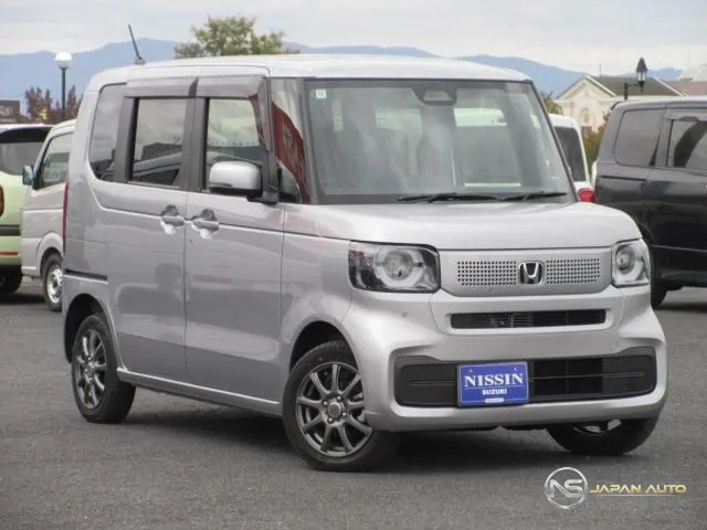 2024 Honda N-Box, photo 1 of 20
