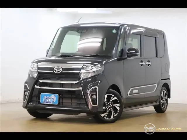 2022 Daihatsu Tanto Custom X Style Selection